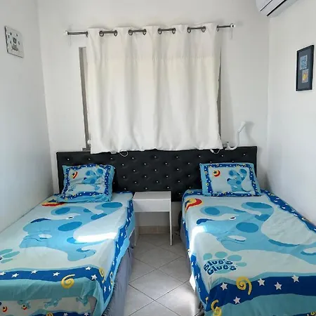 Paradis - Quartos Ferias * Pêra