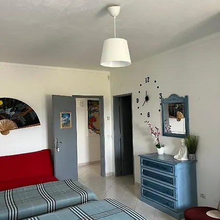 Paradis - Quartos Ferias Guest house Pera